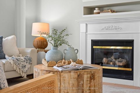 Photo 15 at 31 Kingham Avenue, South East, Ajax