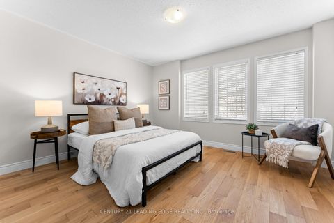 Photo 25 at 31 Kingham Avenue, South East, Ajax