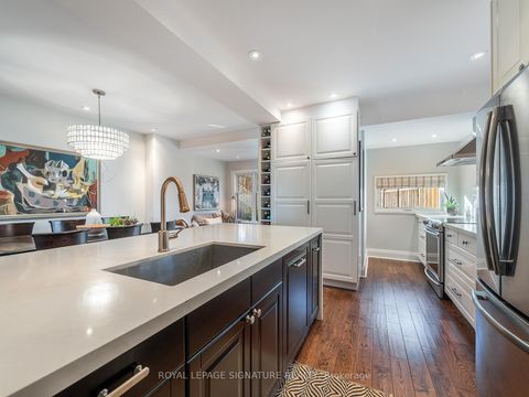 Photo 3 at 390 Kingswood Road, The Beaches, Toronto