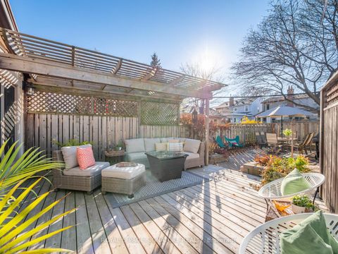 Photo 32 at 390 Kingswood Road, The Beaches, Toronto