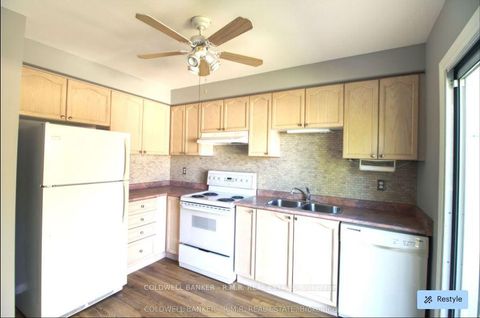 Photo 5 at 1590 Edenwood Court, Samac, Oshawa