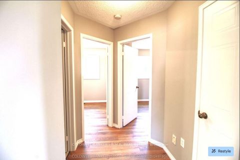 Photo 8 at 1590 Edenwood Court, Samac, Oshawa