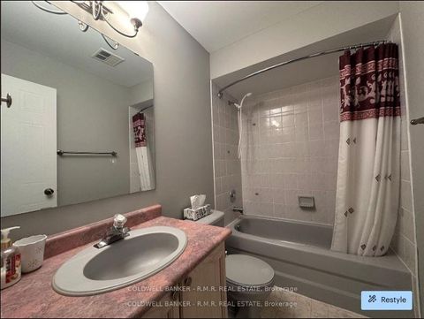 Photo 16 at 1590 Edenwood Court, Samac, Oshawa