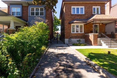 Photo 4 at 48 Westmount Avenue, Davenport, Toronto