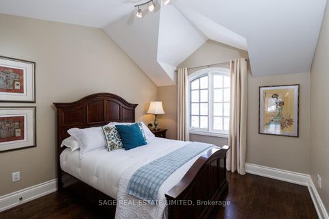 Photo 35 at 19 Carmichael Avenue, Nortown, Toronto