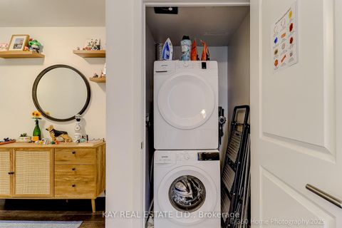 Photo 3 at 305 - 2799 Kingston Road, Cliffcrest, Toronto