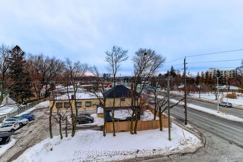 Photo 13 at 305 - 2799 Kingston Road, Cliffcrest, Toronto