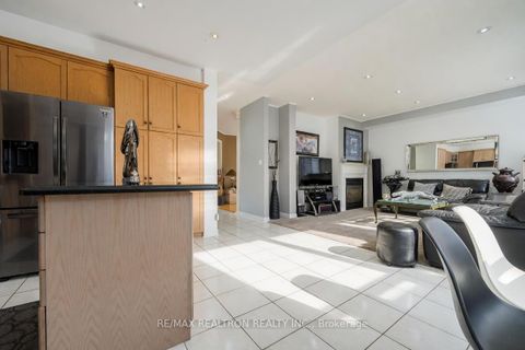 Photo 8 at 206 Featherstone Avenue, Middlefield, Markham