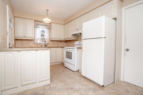 Photo 15 at 98 Prince Edward Drive S, Queensway, Toronto