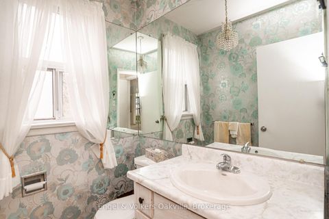 Photo 19 at 98 Prince Edward Drive S, Queensway, Toronto