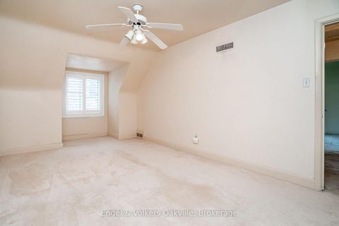 Photo 28 at 98 Prince Edward Drive S, Queensway, Toronto