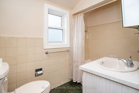 Photo 29 at 98 Prince Edward Drive S, Queensway, Toronto