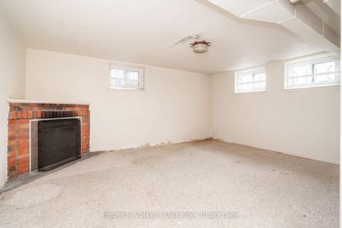 Photo 32 at 98 Prince Edward Drive S, Queensway, Toronto