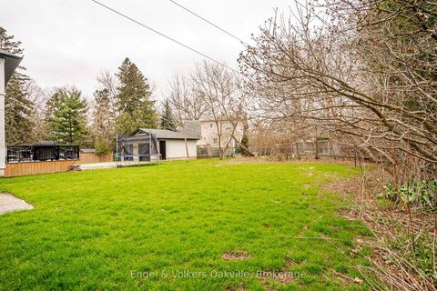 Photo 37 at 98 Prince Edward Drive S, Queensway, Toronto