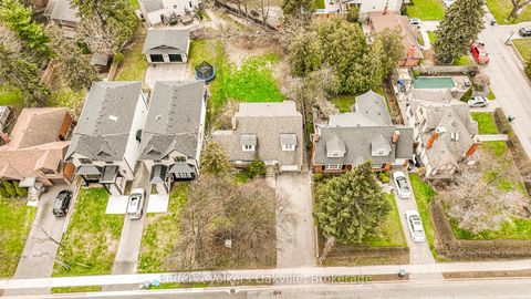 Photo 42 at 98 Prince Edward Drive S, Queensway, Toronto