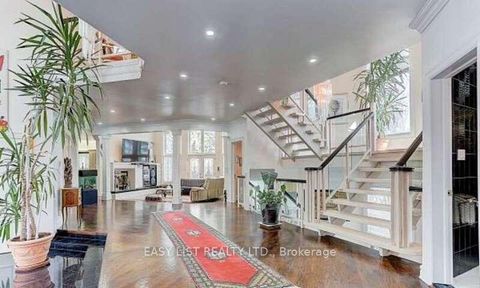 Photo 12 at 206 Arnold Avenue, Yorkhill, Vaughan