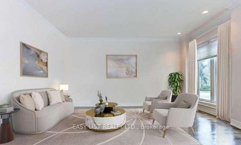 Photo 13 at 206 Arnold Avenue, Yorkhill, Vaughan