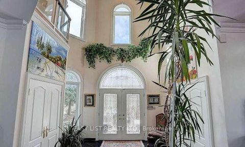 Photo 16 at 206 Arnold Avenue, Yorkhill, Vaughan