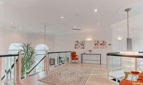 Photo 17 at 206 Arnold Avenue, Yorkhill, Vaughan