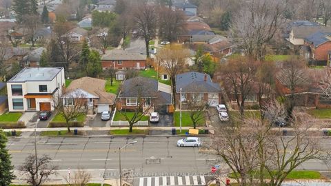 Photo 4 at 3987 Bloor Street W, City Centre West, Toronto