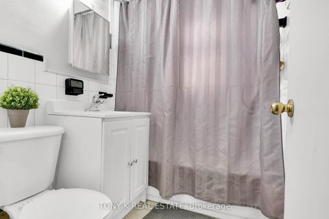 Photo 6 at 3012 Keele Street, CFB, Toronto