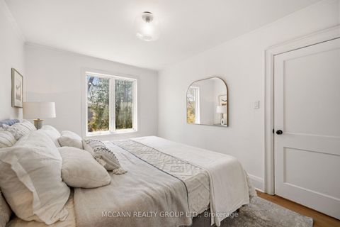 Photo 16 at 93 Brookdale Avenue, Lawrence Park North, Toronto