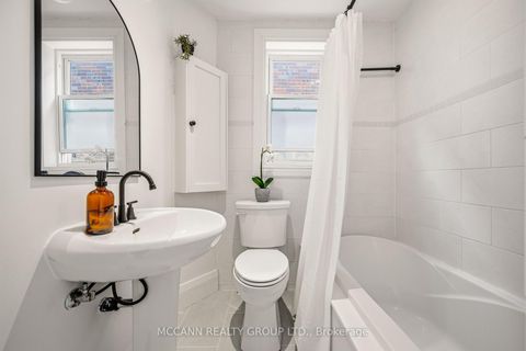 Photo 18 at 93 Brookdale Avenue, Lawrence Park North, Toronto