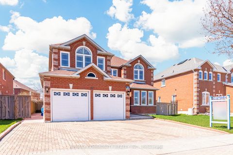 Photo 1 at 24 Marydale Avenue, Middlefield, Markham