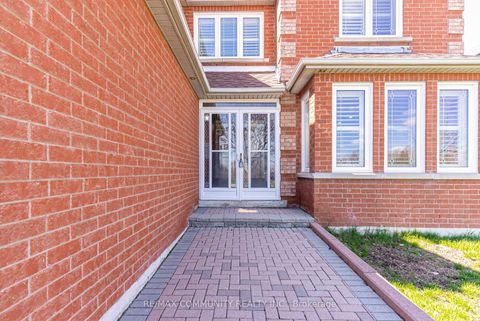 Photo 3 at 24 Marydale Avenue, Middlefield, Markham