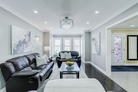 Photo 5 at 24 Marydale Avenue, Middlefield, Markham