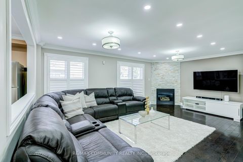 Photo 9 at 24 Marydale Avenue, Middlefield, Markham