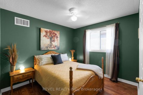 Photo 17 at 28 Dunnett Drive, Ardagh, Barrie