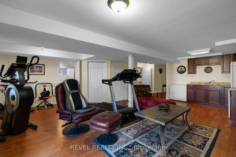 Photo 23 at 28 Dunnett Drive, Ardagh, Barrie