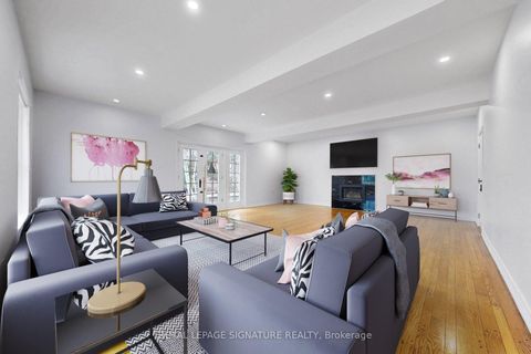 Photo 5 at 24 Laureleaf Road, Bayview Glen, Markham