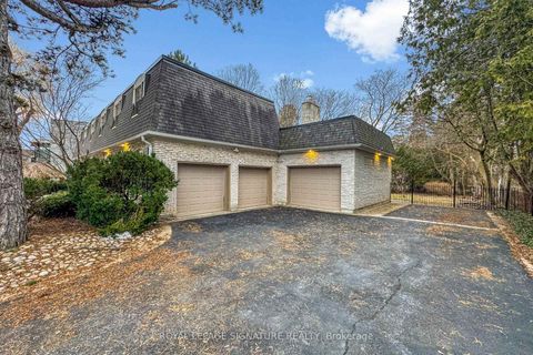 Photo 49 at 24 Laureleaf Road, Bayview Glen, Markham