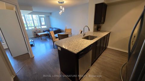 Photo 7 at 522 - 35 Bastion Street, Niagara, Toronto