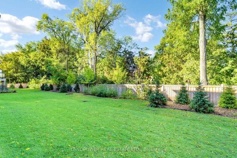 Photo 44 at 3305 - 60 Elizabeth Street S, Mill Pond, Richmond Hill