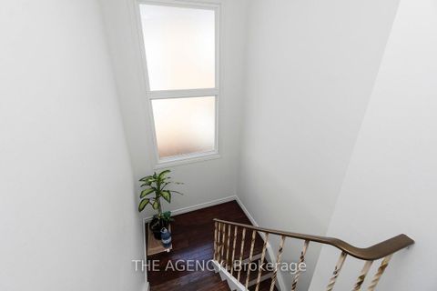 Photo 21 at 402 Kingston Road, Danforth, Toronto