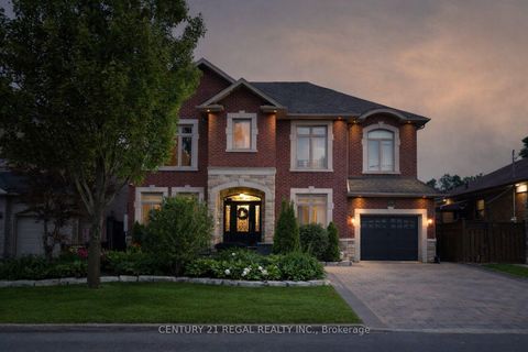 Photo 1 at 127 Sultana Avenue, Lawrence, Toronto