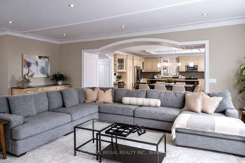 Photo 16 at 127 Sultana Avenue, Lawrence, Toronto