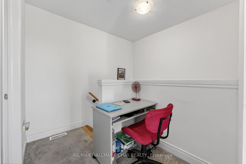 Photo 13 at 39 Kodiak Terrace, Rural Barrie Southwest, Barrie