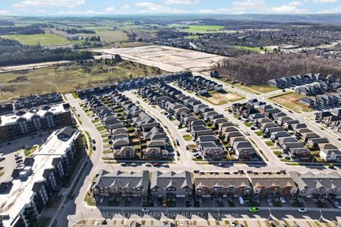 Photo 19 at 39 Kodiak Terrace, Rural Barrie Southwest, Barrie