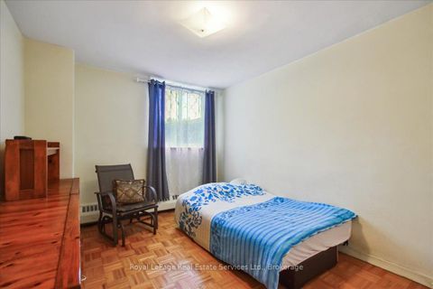 Photo 15 at 203 - 100 Coe Hill Drive, Swansea, Toronto