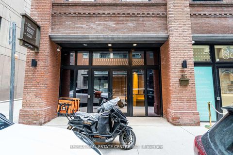 Photo 2 at 3504 - 15 Mercer Street, Waterfront Communities C1, Toronto