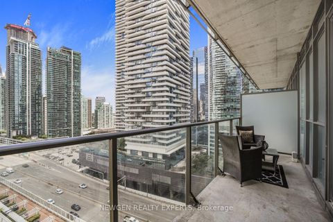 Photo 15 at 1506 - 55 Bremner Boulevard, Waterfront Communities C1, Toronto