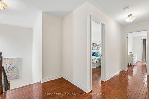 Photo 26 at 14 - 578 Tapestry Lane, Wyndham, Newmarket