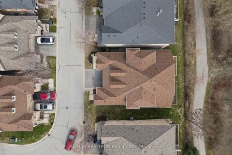 Photo 43 at 14 - 578 Tapestry Lane, Wyndham, Newmarket