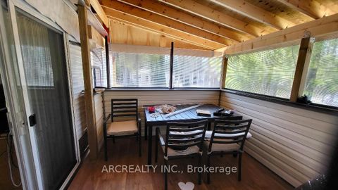 Photo 10 at 42 Horseshoe Circle, Pefferlaw, Georgina