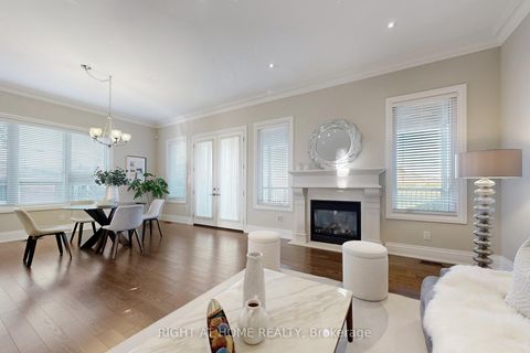 Photo 10 at 53 Rockwell Road, Doncrest, Richmond Hill