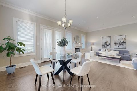 Photo 11 at 53 Rockwell Road, Doncrest, Richmond Hill